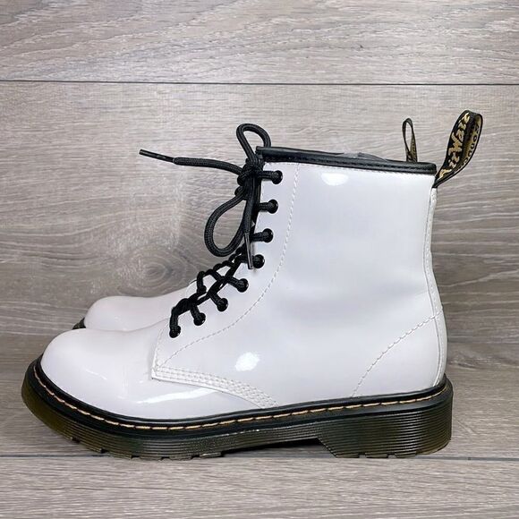 Dr Martens 1460 Pascal White Patent Leather 8-Eye Zip Women’s Sz 5 Combat Boots - Picture 3 of 11